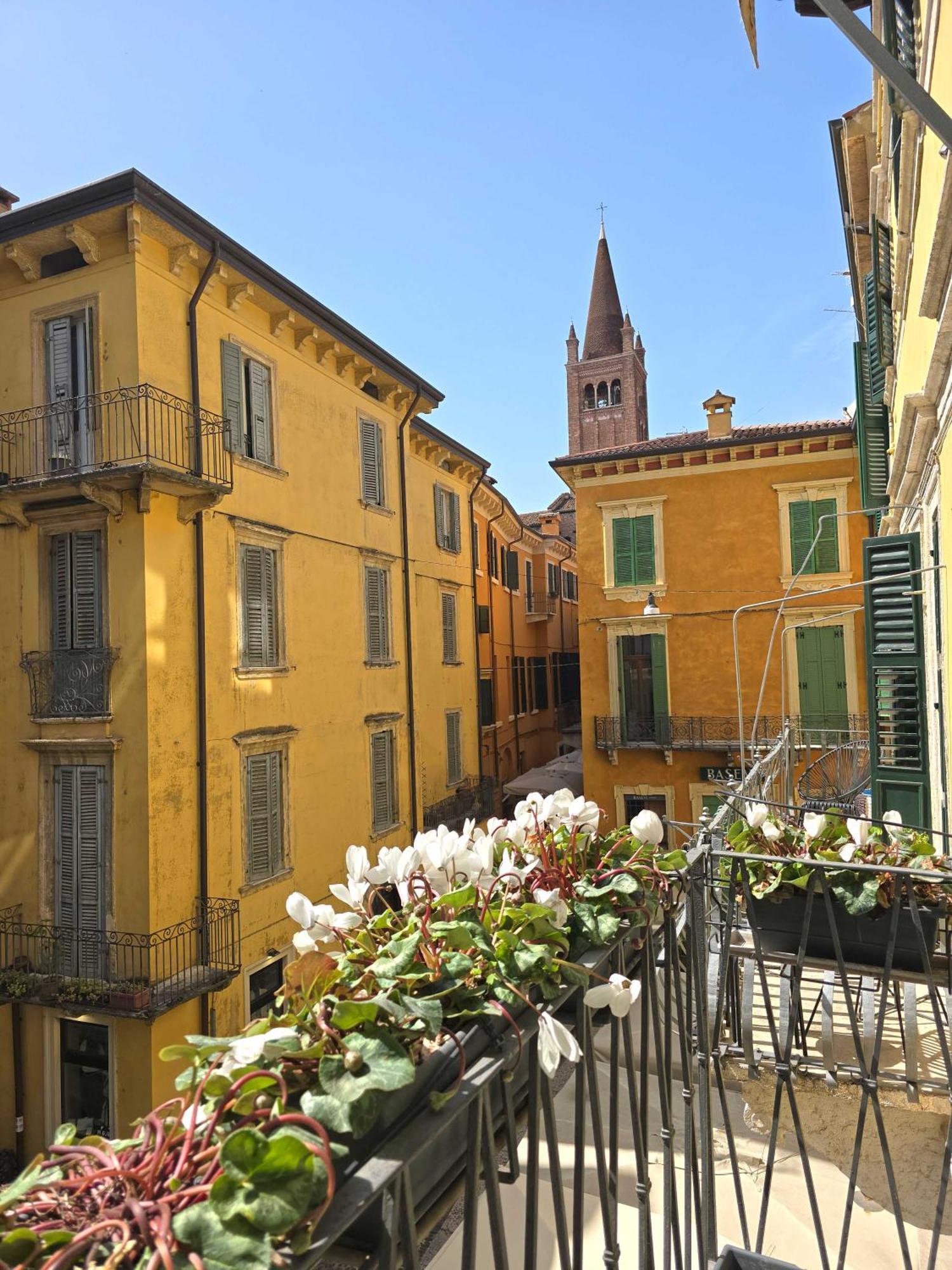 Mva Madama Verona Aparments Exterior photo